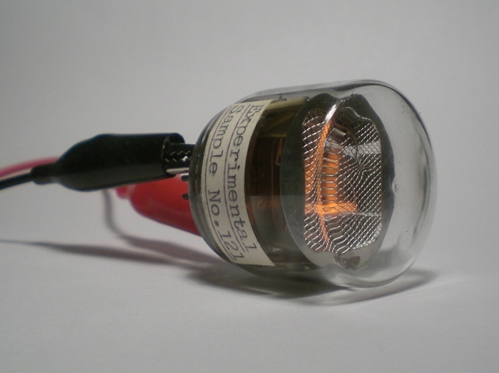 Die Ziffer 4 von der Seite